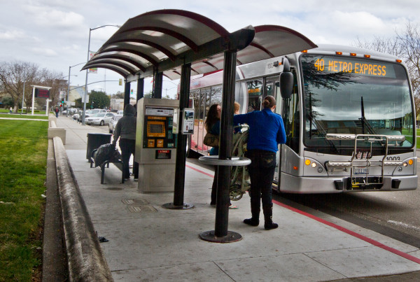 San Joaquin Regional Transit District (RTD) Bus Rapid Transit I