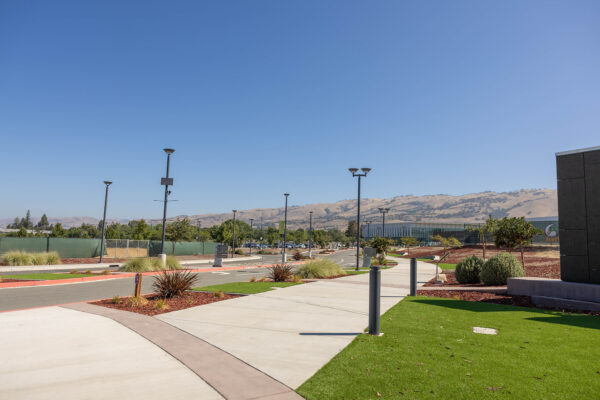 EVC-Entry Road-web (10)