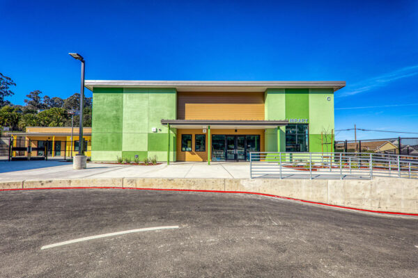 Siegfried-MlkAcademy-Exterior (18)