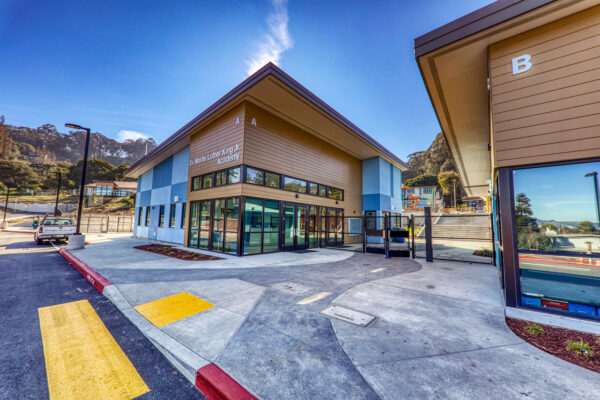 Siegfried-MlkAcademy-Exterior (23)
