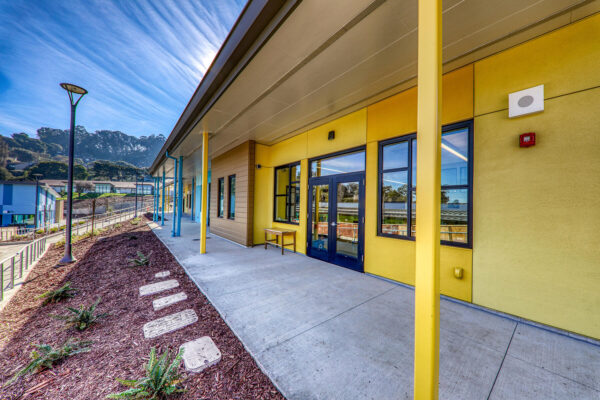 Siegfried-MlkAcademy-Exterior (26)