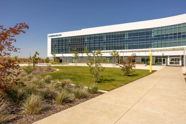21054 UCDH Folsom MCC-may 2026-web-22
